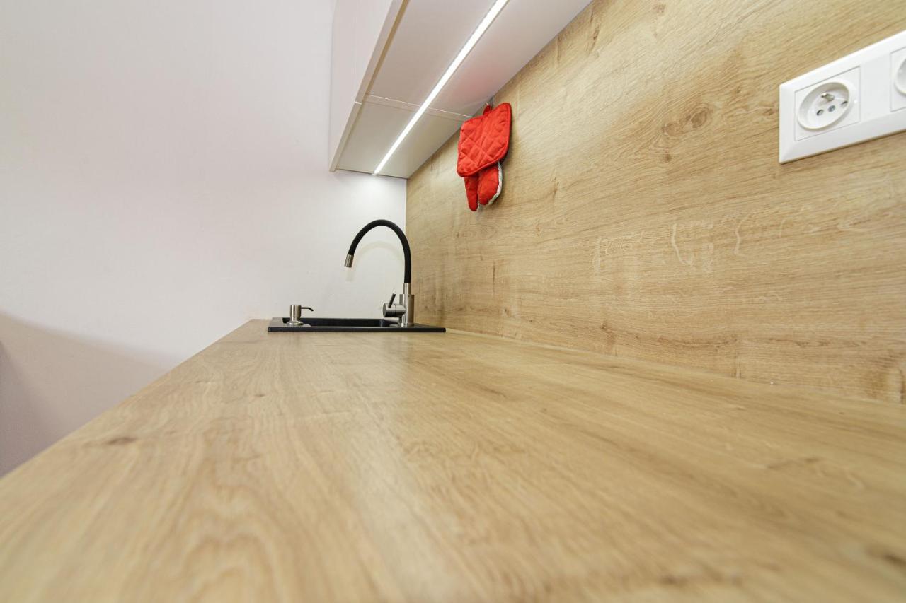 Luxury Apartments Stud - Vb 俄斯特拉发 外观 照片